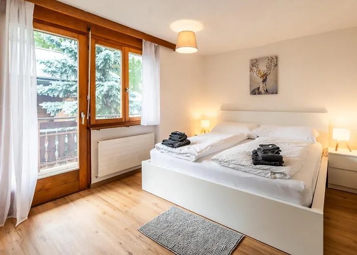 Mountain With Stunning View - By Inspiring Places アパート ツェルマット