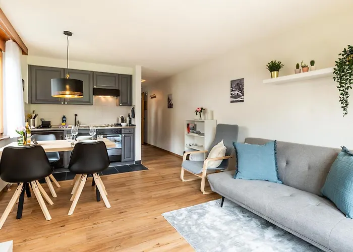 Mountain With Stunning View - By Inspiring Places 아파트